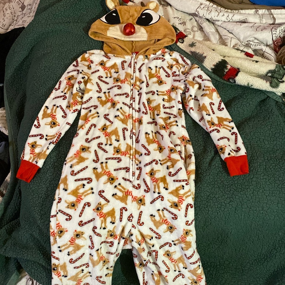 Med/ reindeer oinsie